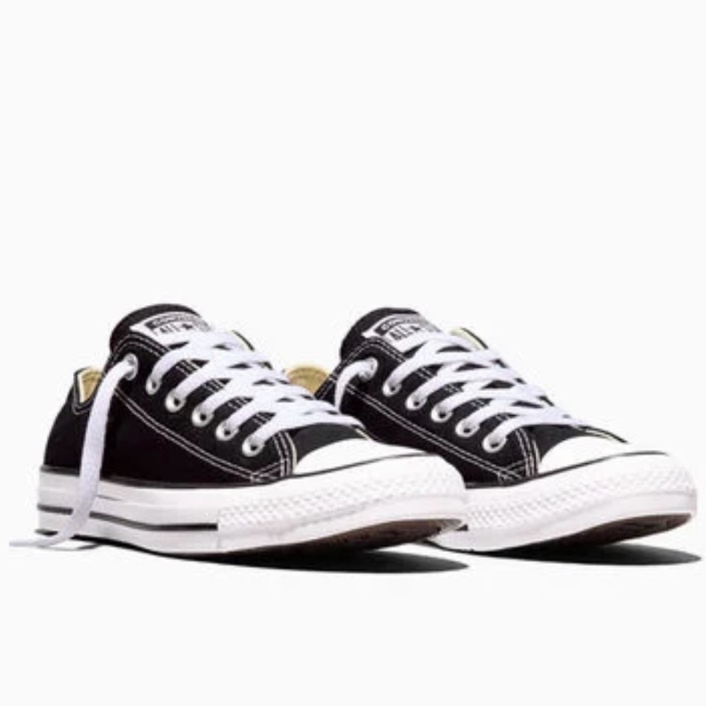 Converse Chuck Taylor OX All Star Low Top Unisex Sneakers, Black, New in Box - Picture 2 of 6